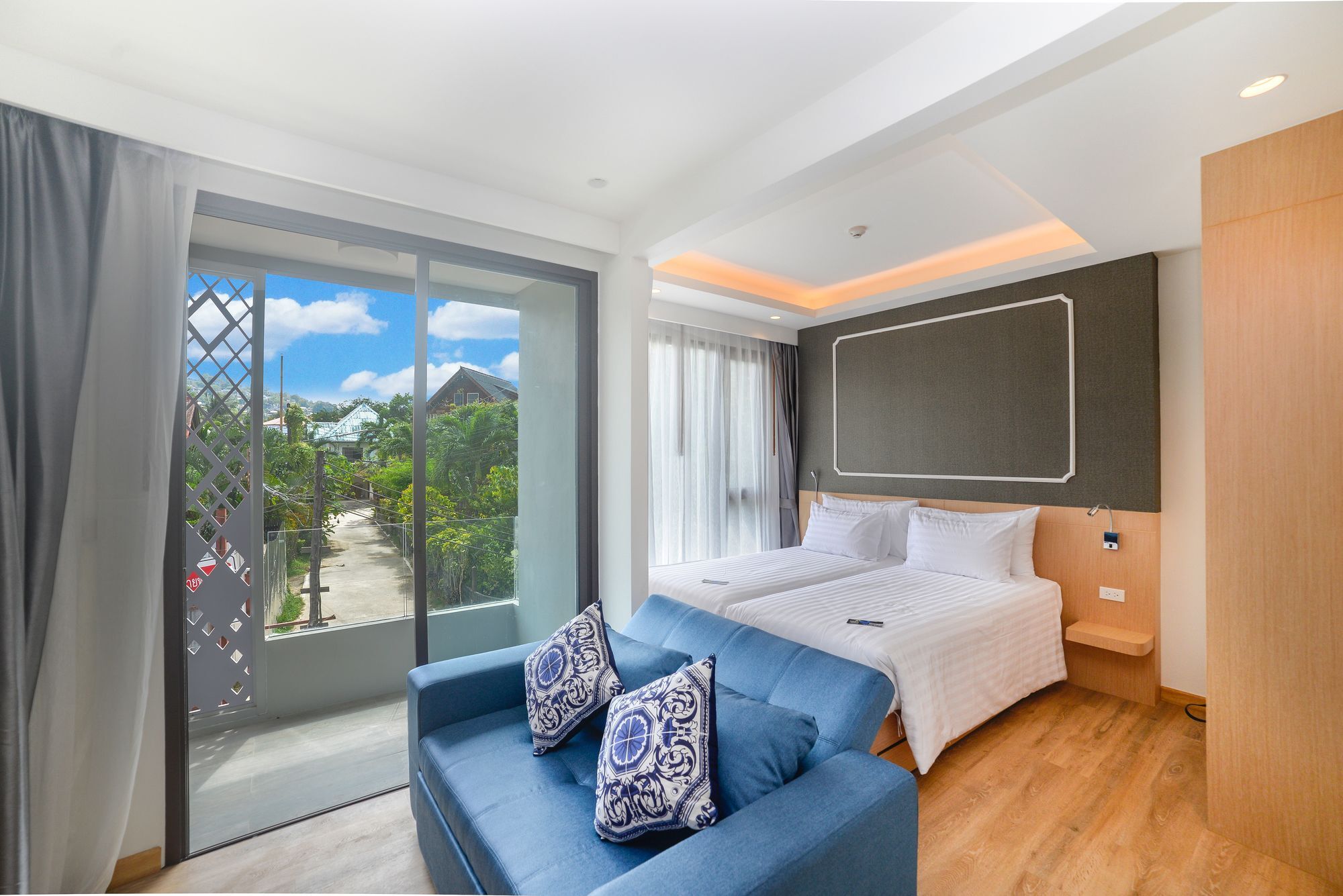 The Aristo Beach By Holy Cow 423 Phuket Luaran gambar